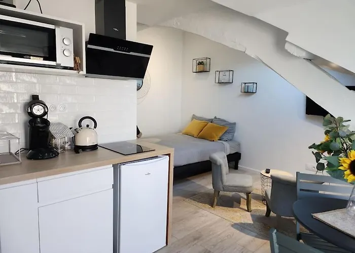 Apartment Le Yellow Korner - Lit Neuf